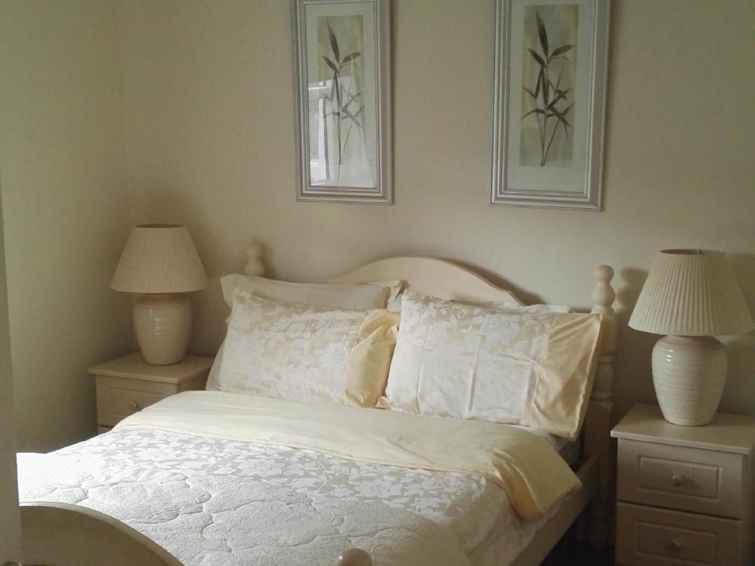 The Vee Guest Accommodation Waterford Eksteriør billede